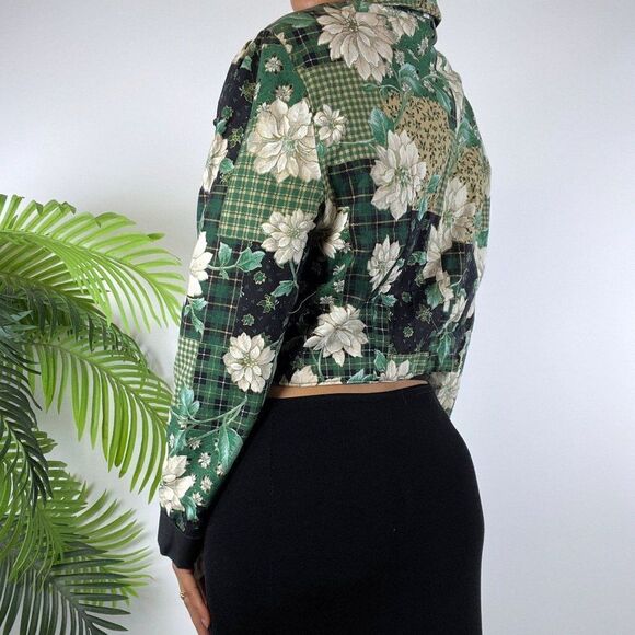Women's Vintage 90s Floral Plaid Patchwork Cottage Whimsygoth Cropped Blazer / M - Picture 2 of 5